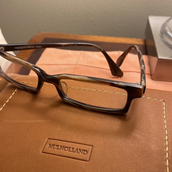 Designer eyeglasses. Excellent price. Great - Picture 2 of 4